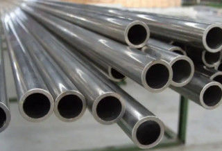 耐久性を保証する長さ合金鋼シリンダー合金材料