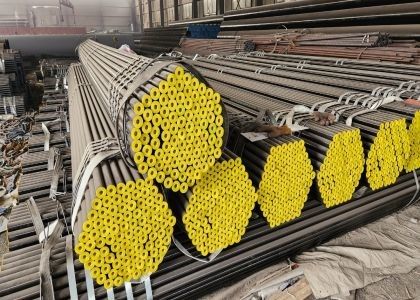 パーソナライズされたASTM A53標準シームレスパイプ ブラックペイントサービス
