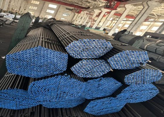 GB/T8162 標準無縫鋼管 ブラック塗装と ±10%の許容度 熱巻き製造プロセス