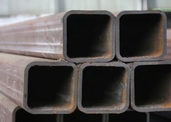 0.5mm～25mm厚、構造プロジェクト向け、公差±10%の熱間圧延鋼管