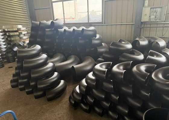Hot Rolled Carbon Steel Pipe Fittings with Round Section Shape and 150-2500 PSI Pressure Rating